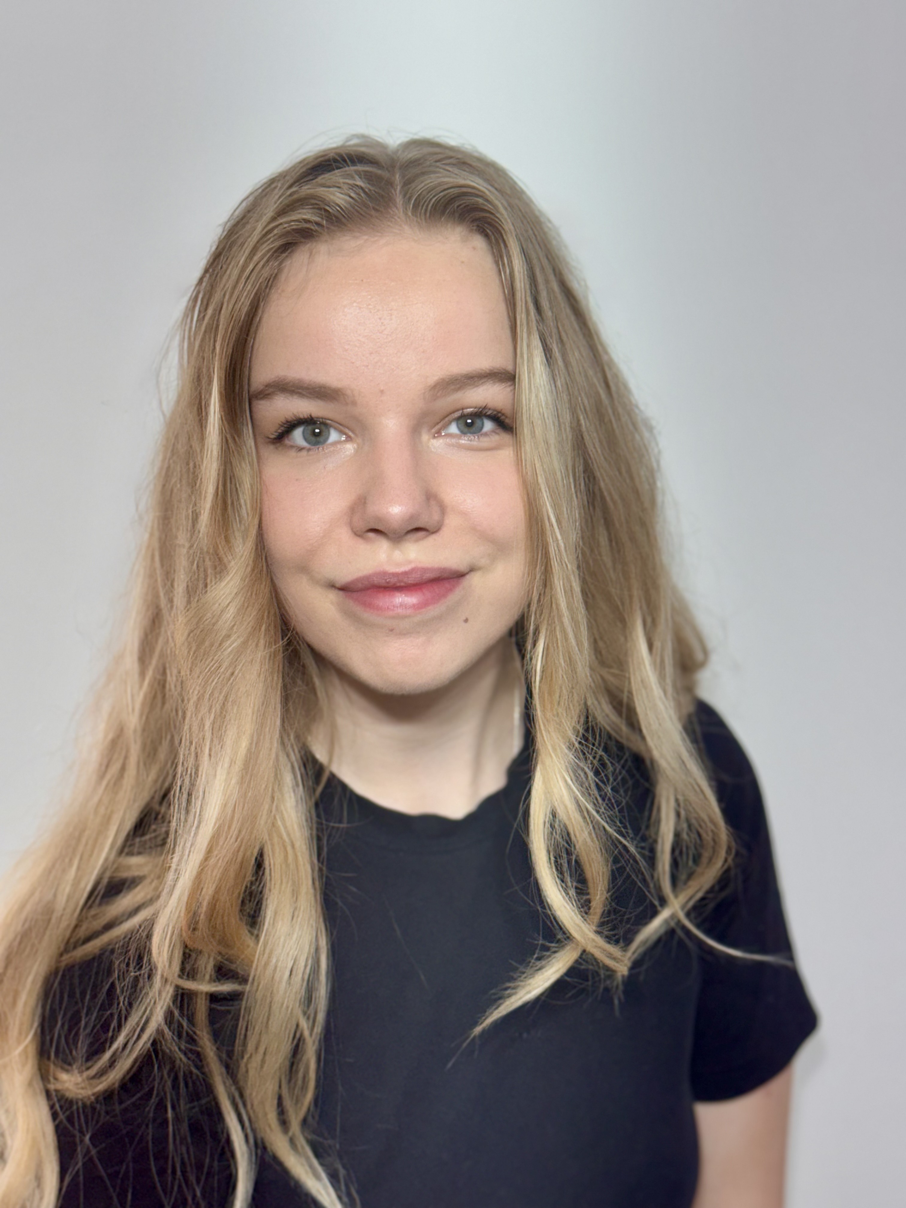 Mirjam Veeneman mirjamjpeg.jpg